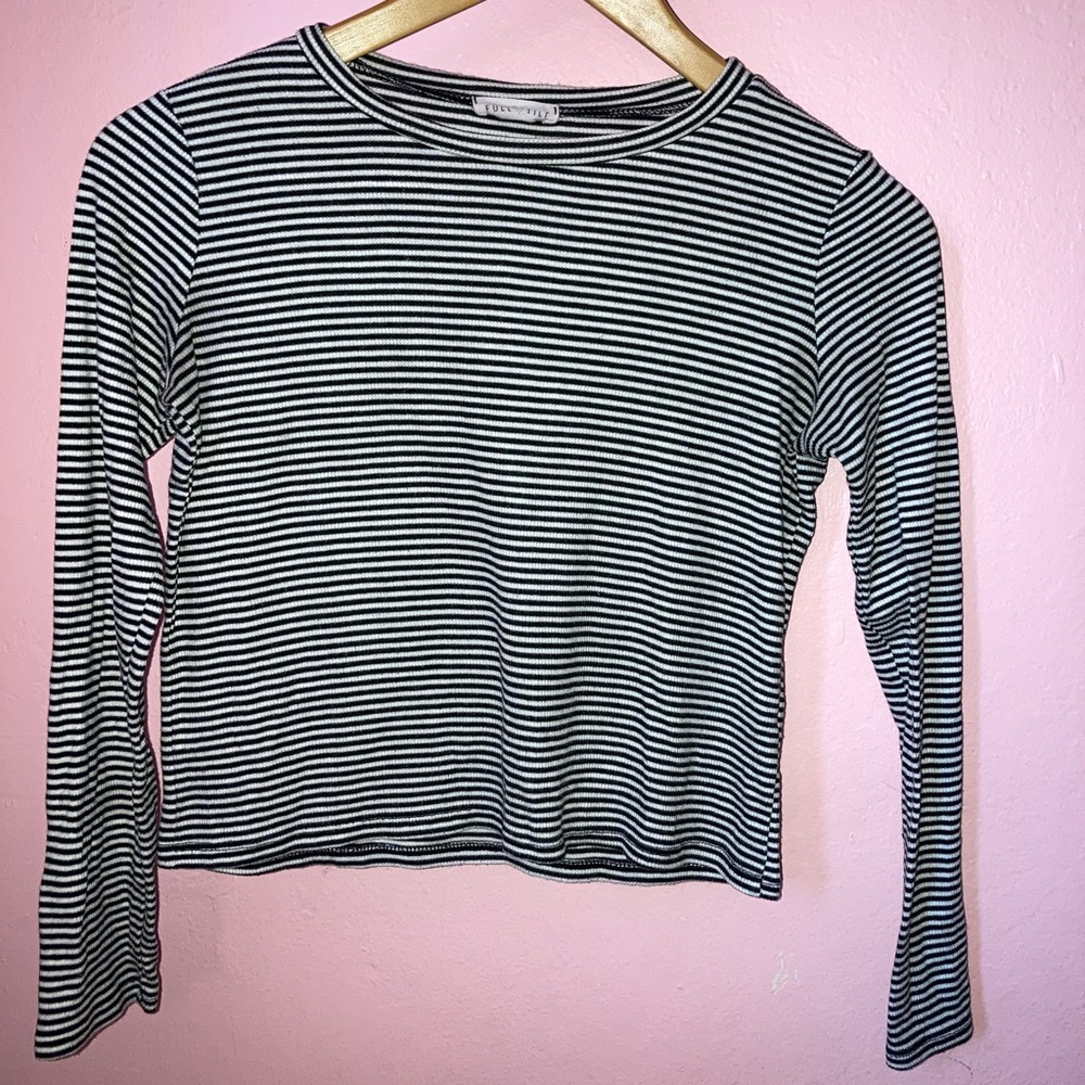 Long sleeve tee
